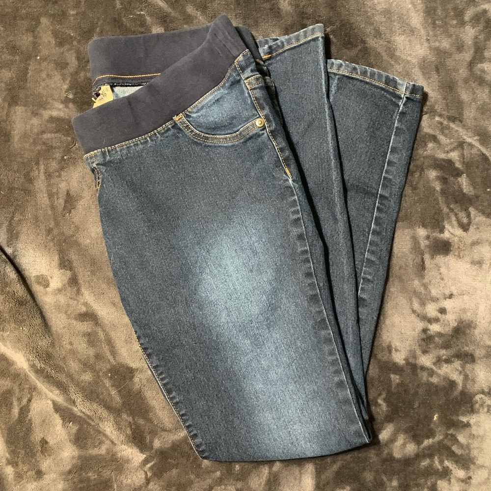 Maternity jeans